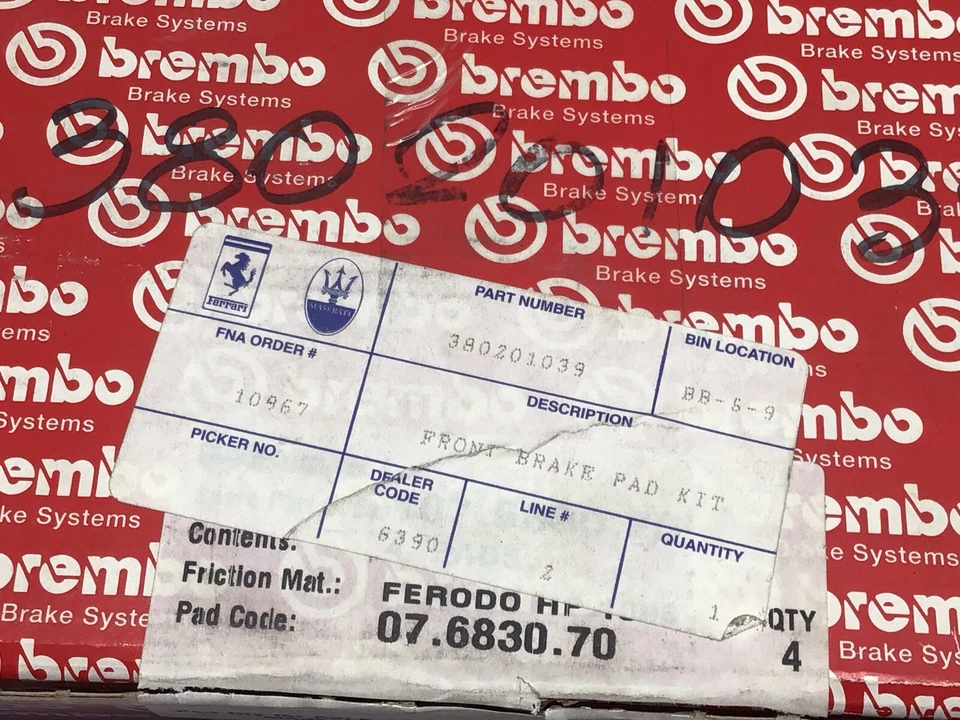 Genuine Maserati 3200 4200 Front Disc Brake Pads 380201039 - Image 4 of 4