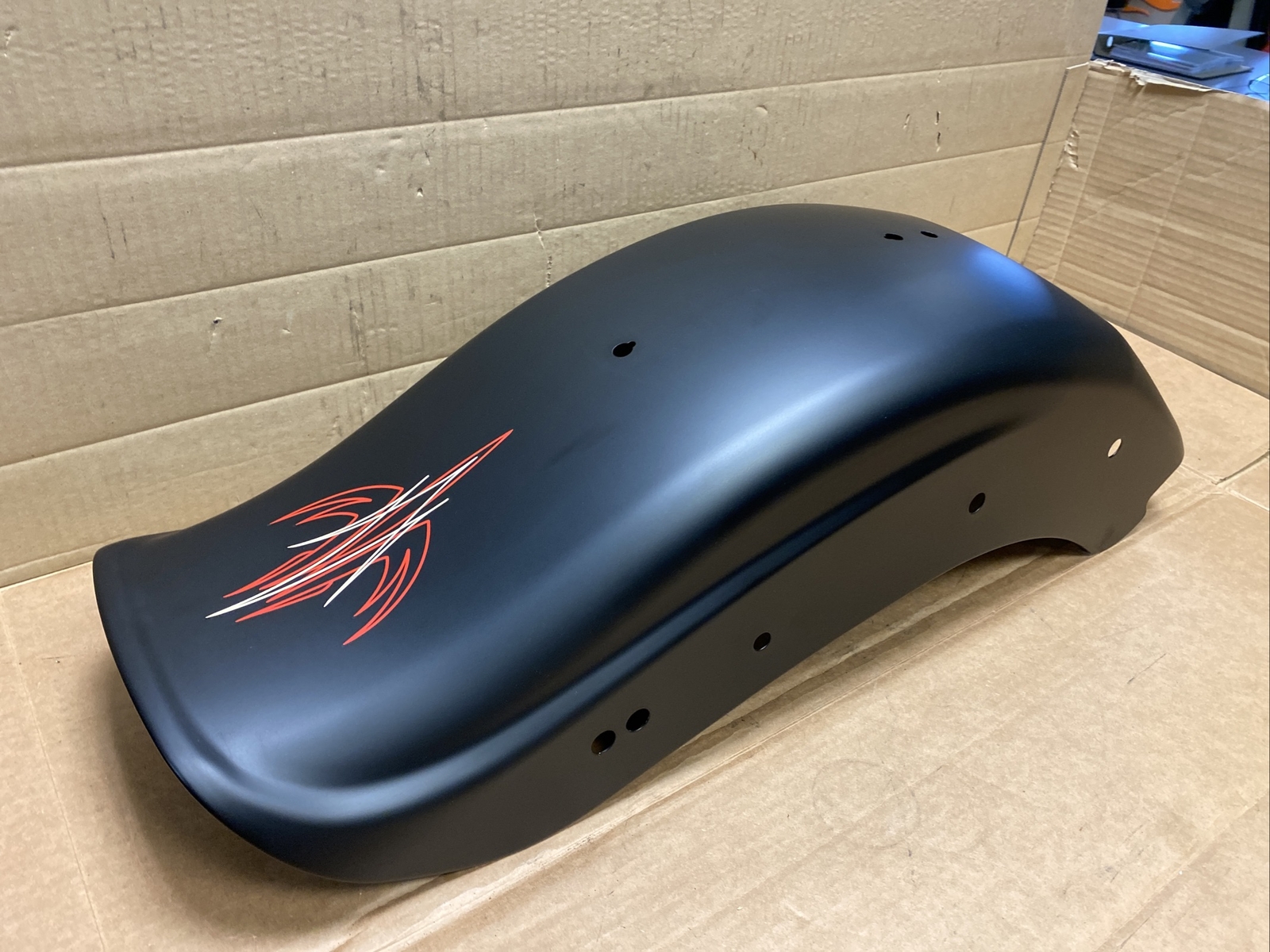 Harley Davidson Softail Cross Bones FLSTSB Springer Paint Set Black