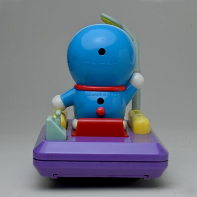 Collectible Toy: Banpresto 75570 (Japan) – Doraemon Time Machine
