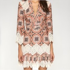 Zimmermann - Women's Size 0 Empire Konya Linen Boho V Neck Lace Trim Mini Dress.