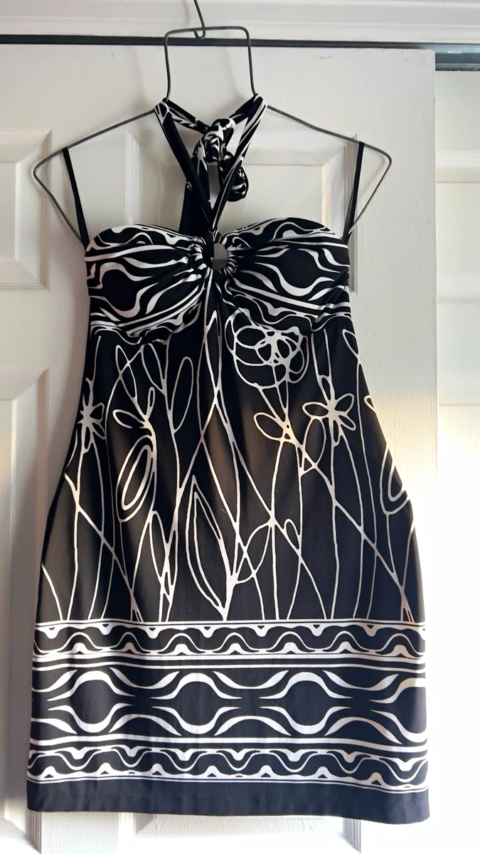 sweet storm black dress for sale Size:5X (30-32) Finished in a classic illusion open back The Frozen Ice Queen