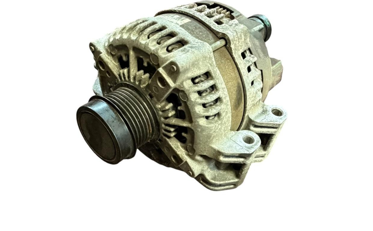Maserati Ghibli 2016 Alternator P/N 1042106991