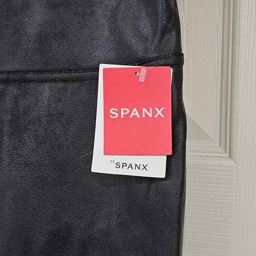 Neu mit Etikett Spanx Damen Gr. 3X Kunstleder-Leggings hohe Taille schwarz glänzend beschichtet 2437 - Bild 4 von 7