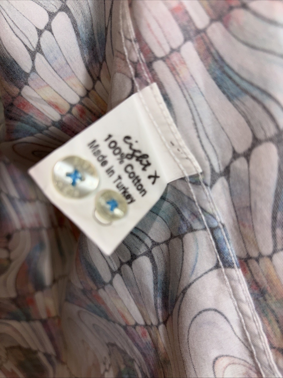 Eight X Premium Psychedelic Pattern Flip Cuff Shi… - image 7