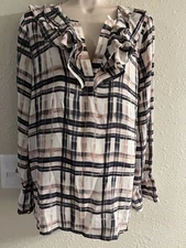 Medium loft top #319*8FreeShipping (fits Like A Large)