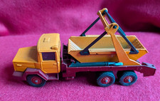 Camion UNIC ou IVECO avec benne orange – Solido n°364  (vendu sans boite)
