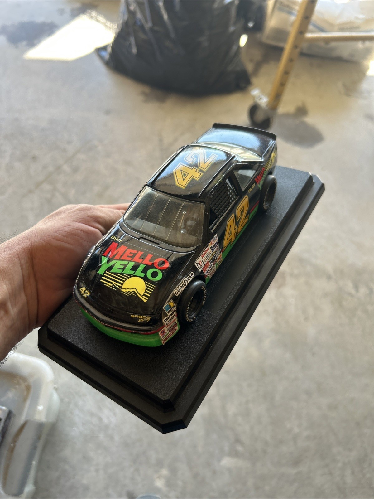 1991  NASCAR Derrick Cope and Kyle petty 1/24 Racing Champions Diecast Car