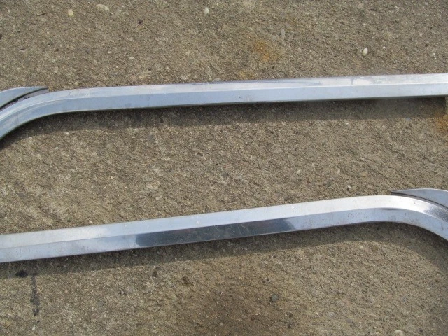 Mercury Monterey 1953 4 puertas interior panel puerta moldura Foto 4 de 4