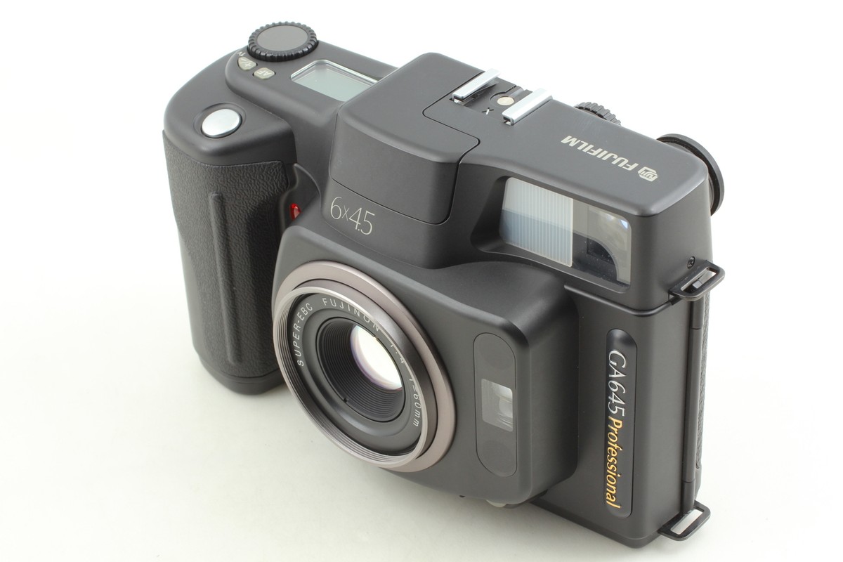富士フィルム Fujifilm GA645 Professional 60mm Fuji GA645 Professional Medium Format Camera with 60mm f/4 {52}