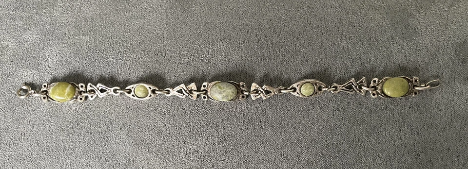 Miracle Silver Plated Bracelet with Green Agate Stone Hallmarked Britain Vintage - Image 2 of 4