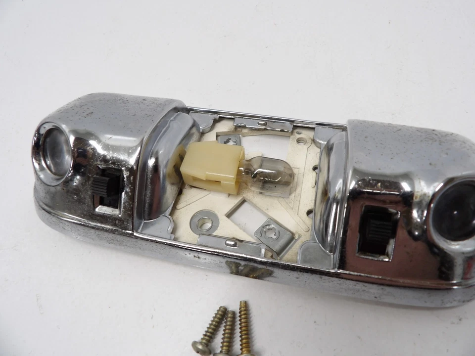 Lámpara interior luz mapa techo cúpula techo techo superior Ford F150 F250 F350 80-96 OEM PROBADO Foto 4 de 4