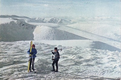 SKIFAHRER AUF CAIRNGORM SUMMIT ~ INVERNESS-SHIRE ~ GEBRAUCHT ~ POSTDATUM AUF KARTE 1967