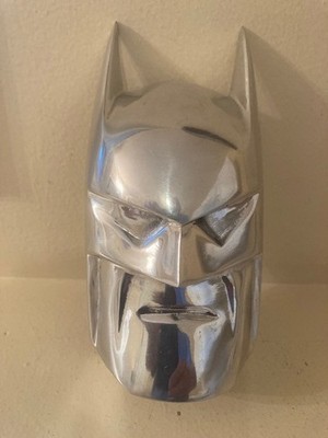BATMAN ROBERT DENNISON PEWTER MASK  1996 LIMITED EDITION 1334/2500