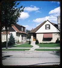 1948 VERY EARLY Stereo Realist slide - Home neighborhood 2186