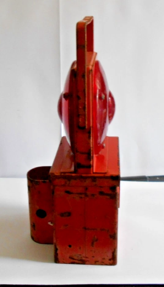 VINTAGE 1970s FLASHERLITE RAILWAY ROAD & MILITARY DANGER LAMP BATTERY OPERATED - image 2 of 4