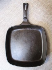 Antique WAGNER WARE Sidney -O- Cast Iron SQUARE SKILLET 1218 Vintage
