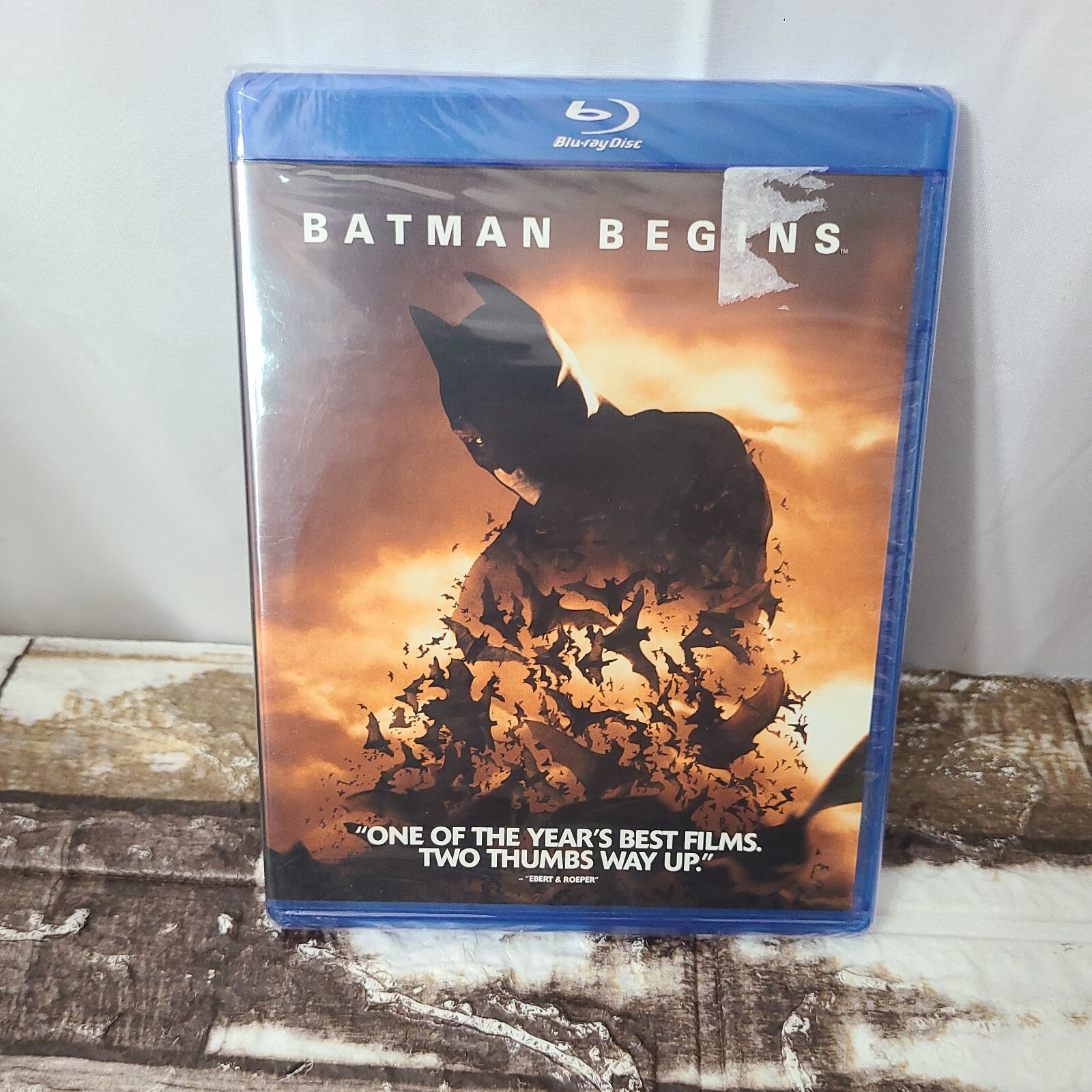 Batman Begins (Blu-ray/DVD, 2005) NEW