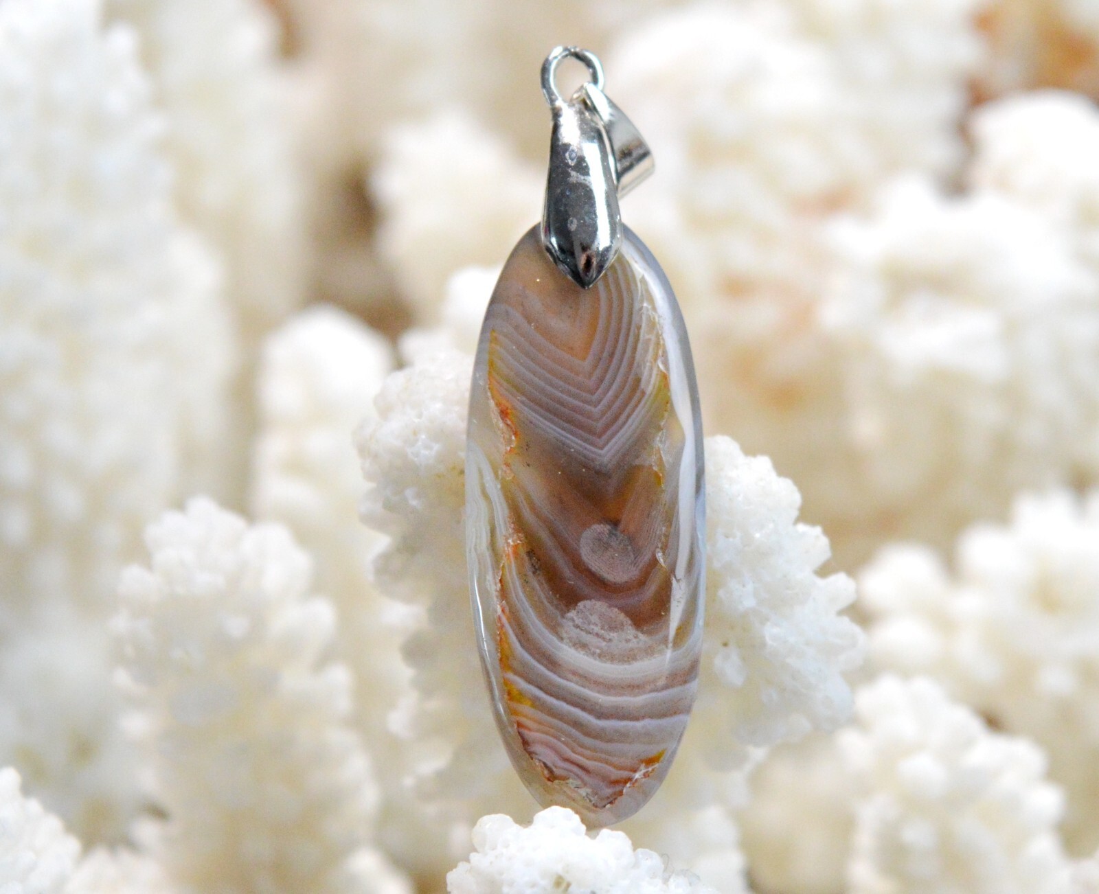 Pendentif en agate du Botswana de 20 carats véritable taillée en cabochon