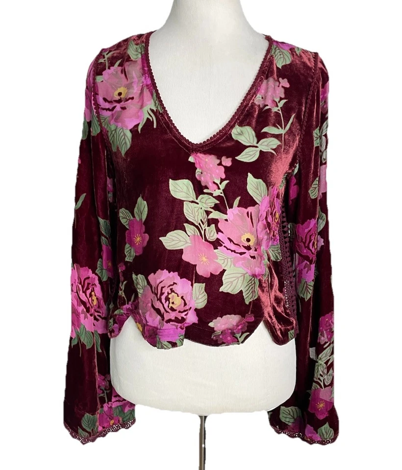 Top Rahi Cali Burnout Terciopelo Floral Boho Gitano Mangas Acampanadas Pequeño Foto 2 de 4