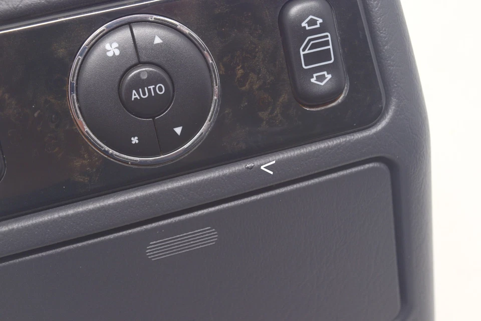 02-05 Mercedes W163 ML 350/500 Consola central trasera con climatizador calentador de aire acondicionado Foto 4 de 4