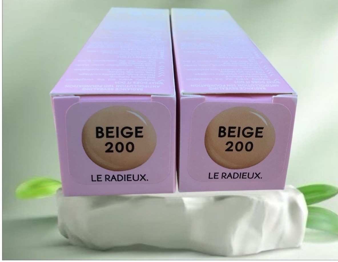 Fond de teint Le Radieux Yves Rocher Beige 200 pour masquer la fatigue et la pollution