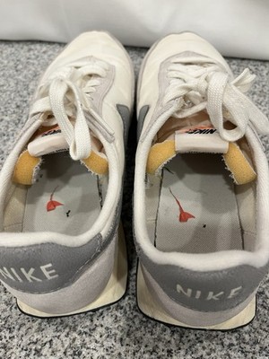 Nike Waffle Trainer 2 SE Shoes Mens Size 9 Sail Light Bone  display picture 1