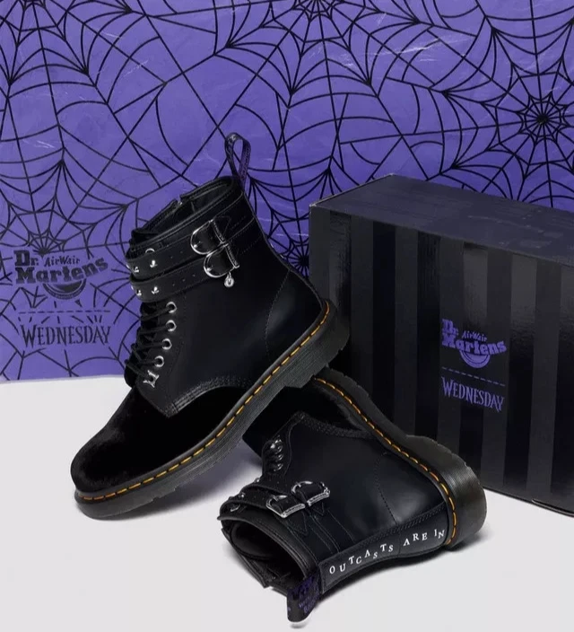 Dr Martens 1460 Wednesday Boots in Black UK 5 - EUR 38 - US 6M 7W