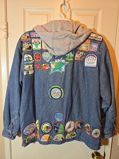 VTG Jacket Full of Girl Scout Patches, Badges 2002 on |  Connecticut Troop L/XL