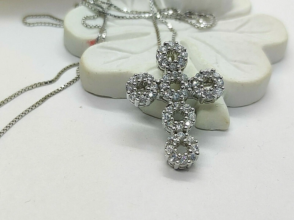 collana donna argento con croce con zirconi bianchi - Immagine 2 di 4
