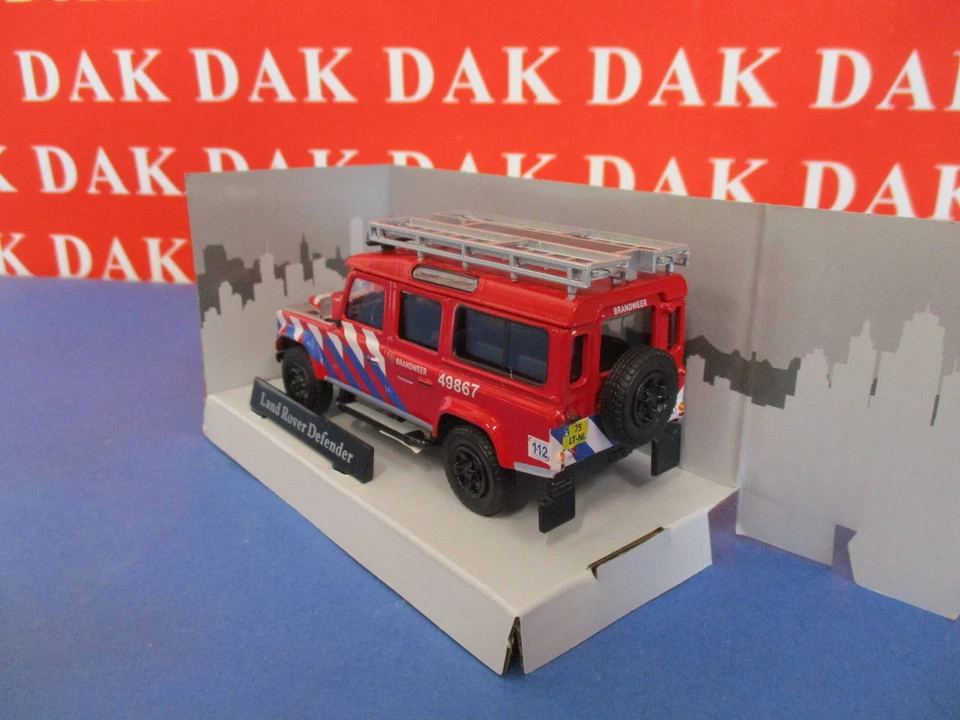 Die cast 1/43 Modellino Auto Pompieri Land Rover Defender 110 Brandweer Olanda - Immagine 3 di 4