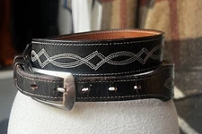Justin 34 (32.5-35.5”) Vintage Cowboy Stitched Black Leather Ranger Belt 1.25”