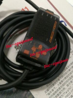 1 PC USED Omron Laser Displacement Sensor ZX-LDA11-N ML