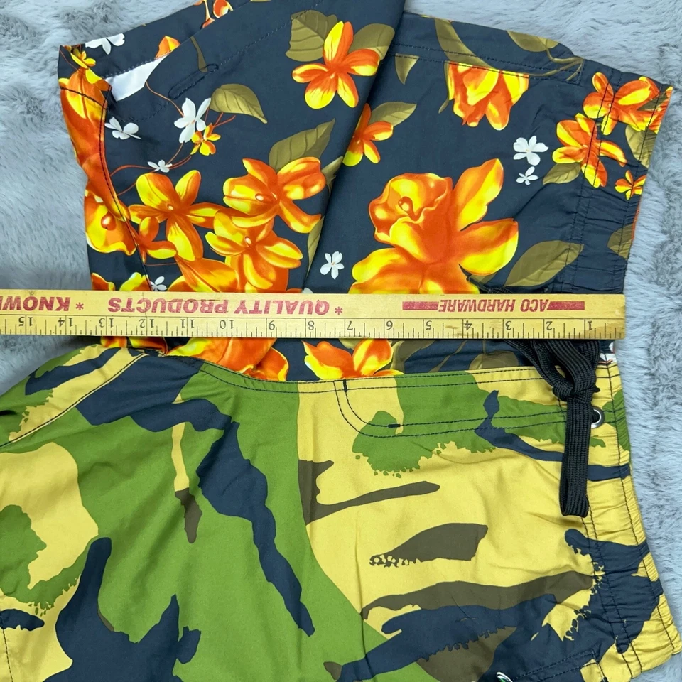 Bermuda Neff Masculina Pequena Floral Verde Camuflagem Banheira de Hidromassagem - Imagem 4 de 4