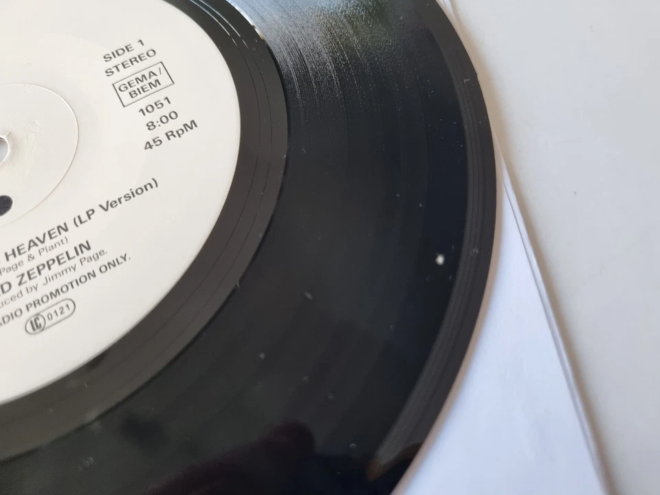 Led Zeppelin - Stairway to heaven 7'' Vinyl Germany PROMO READ FOR CONDITION - Image 2 of 4