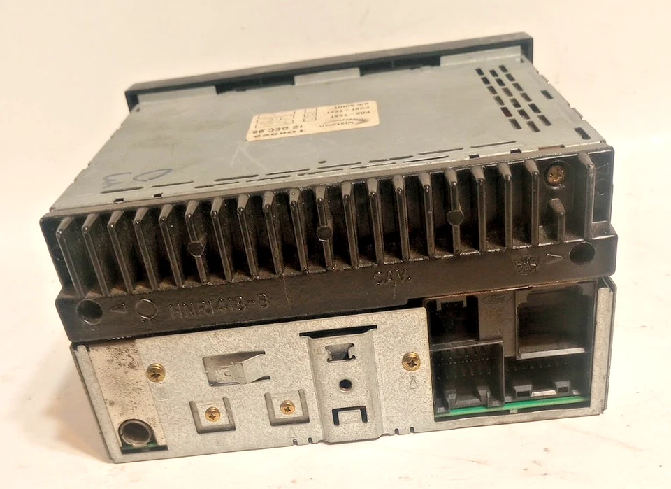 Nissan Quest,  Mercury Villager 99-02 OEM CD Cassette Stereo XF5F-18C868-CD - Image 4 of 4