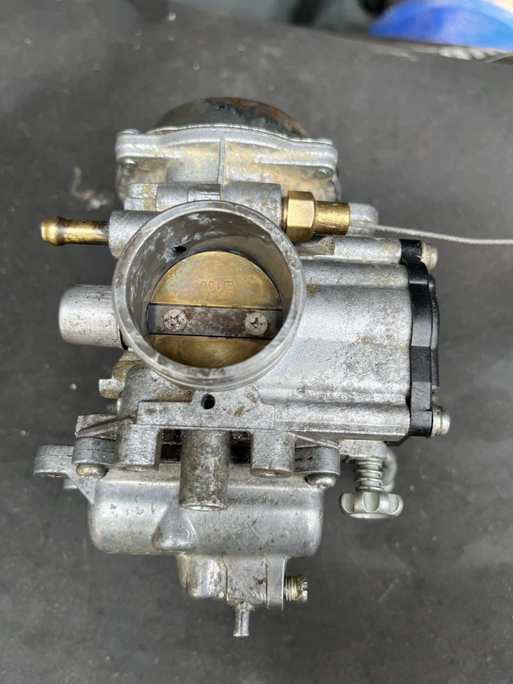 Carburador Polaris Sportsman 300 2008 4x4 ATV usado OEM Mikuni - piezas Foto 4 de 4