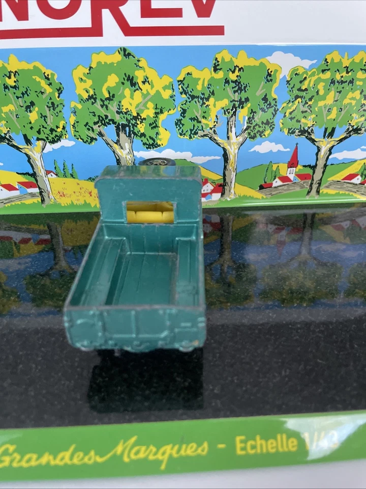 Land Rover Pick up . Corgi Toys Vintage. 1/43 . État voir Photos - Photo 4/4