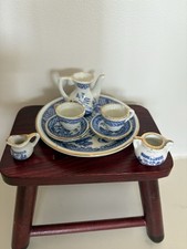 Dollhouse 8 Pc Mini Blue Willow White Porcelain Lg. Tea Set Teapot Vtg Taiwan
