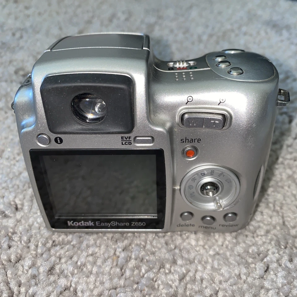 Kodak Easyshare Digital Camera NOT Working Z650 6.1MP with 10x Optical Zoom - Image 2 of 4
