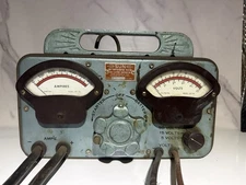 VINTAGE 1950’s SUN MODEL Y25878 DWELL TACH TESTER