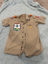 Boy Scouts of America BSA Men's Adult Shirt Medium Tan with patches short sleeve