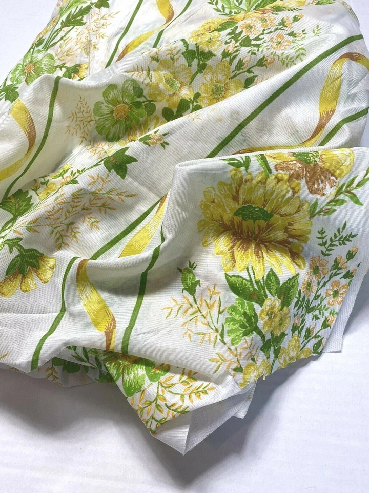 Vintage Rare 60s Flower Fabric 12 yds+ Yellow Green White Daisies Sheer Gauze - Image 2 of 4