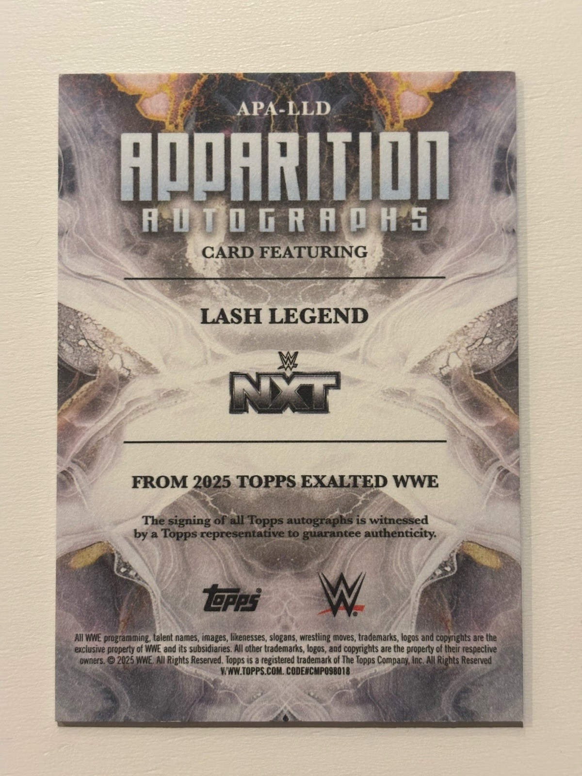 Lash Legend 2025 Topps WWE Exalted Apparition Autograph #APA-LLD view 2