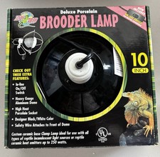 Zoo Med Deluxe Porcelain 10  Brooder Lamp
