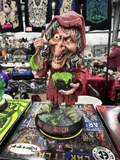 The Old Witch Creep-tasting Statue By Retro-A-Go-Go - NEW