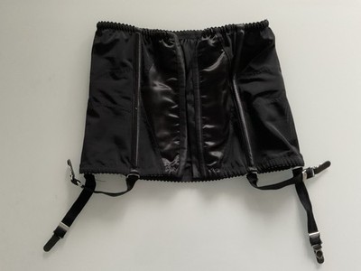 What Katie Did Mieder mit Strumpfhalter 