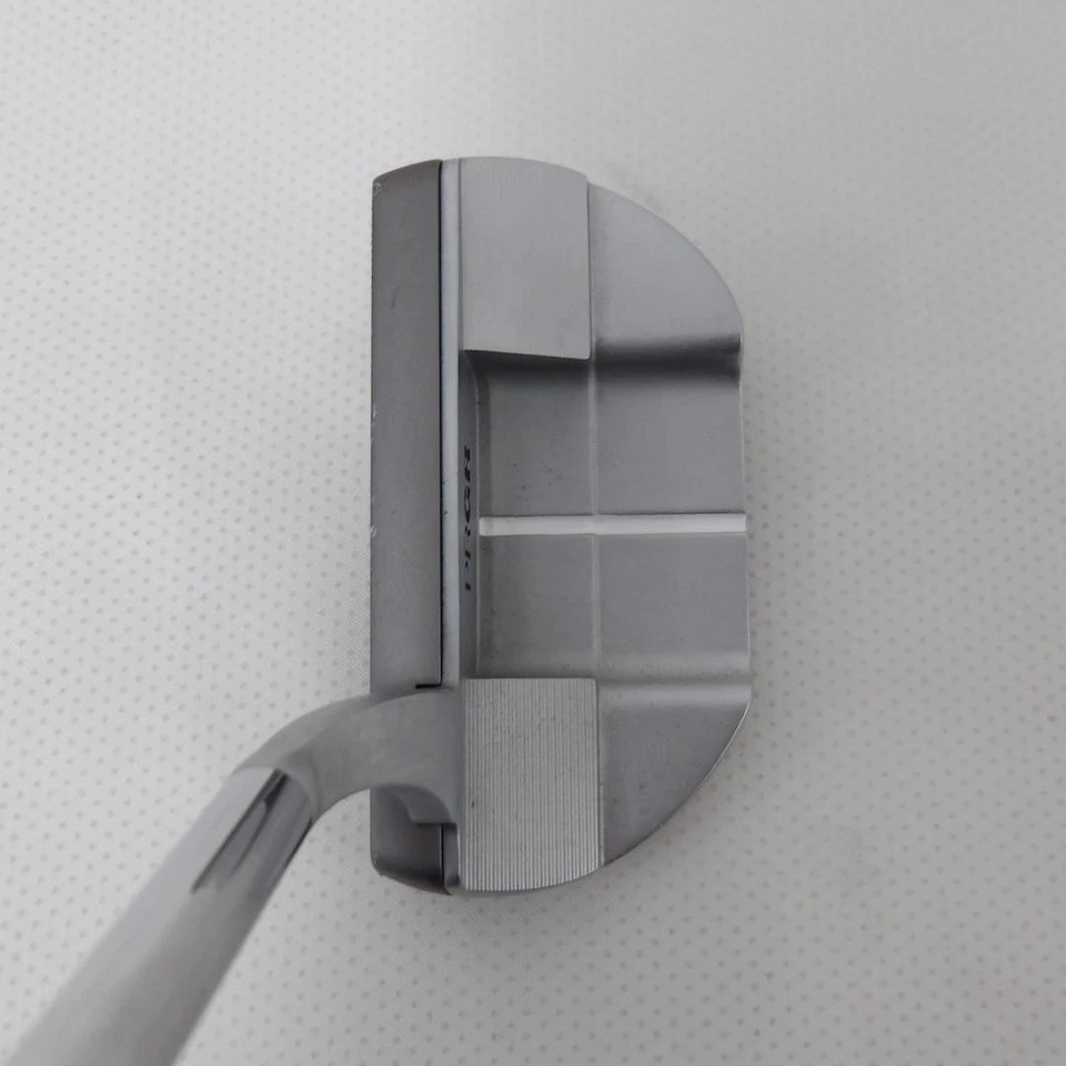 Putter PRGR HOJA PLATEADA a 2 03 34 pulgadas Foto 2 de 4