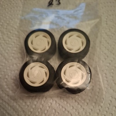 Modellbau Räder Reifen Felgen 1/24 Tamiya Fujimi Heller Revell Aoshima #23