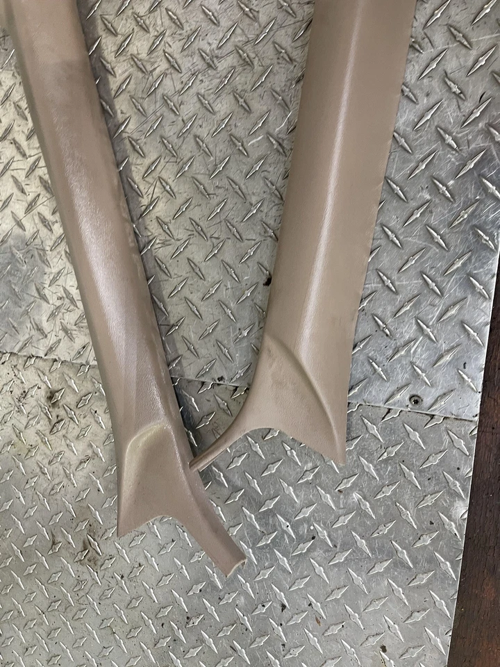 1998-2001 Ford Ranger Mazda B2500 A Pillar Trim Set Beige Oem — 第 2/4 张图片