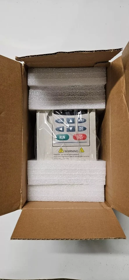 Express ship NEW IN BOX DELTA VFD007B21A VFD 007B21A Inverter 220V 0.75KW - Image 4 of 4